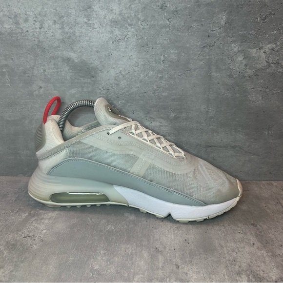 Nike Air Max 2090 Running Shoes DJ3028-001 Womens sz 8.5 - grey - Picture 3 of 6
